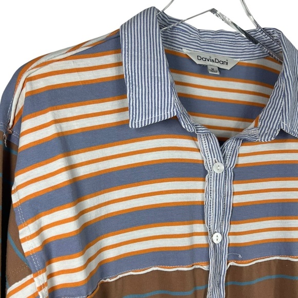 DAVI & DANI Patchwork Collared Button Down Blouse Size Medium - Picture 2 of 7